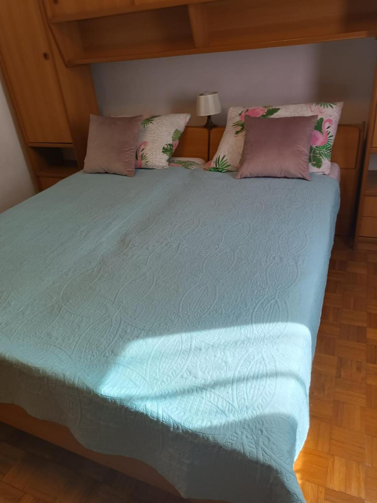 Apartmani Nikola Biograd Na Moru Exteriör bild